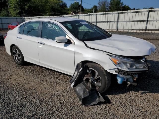 Photo 3 VIN: 1HGCR2F32GA032941 - HONDA ACCORD LX 