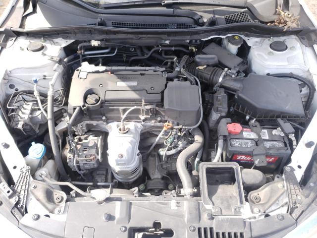 Photo 6 VIN: 1HGCR2F32GA041168 - HONDA ACCORD LX 