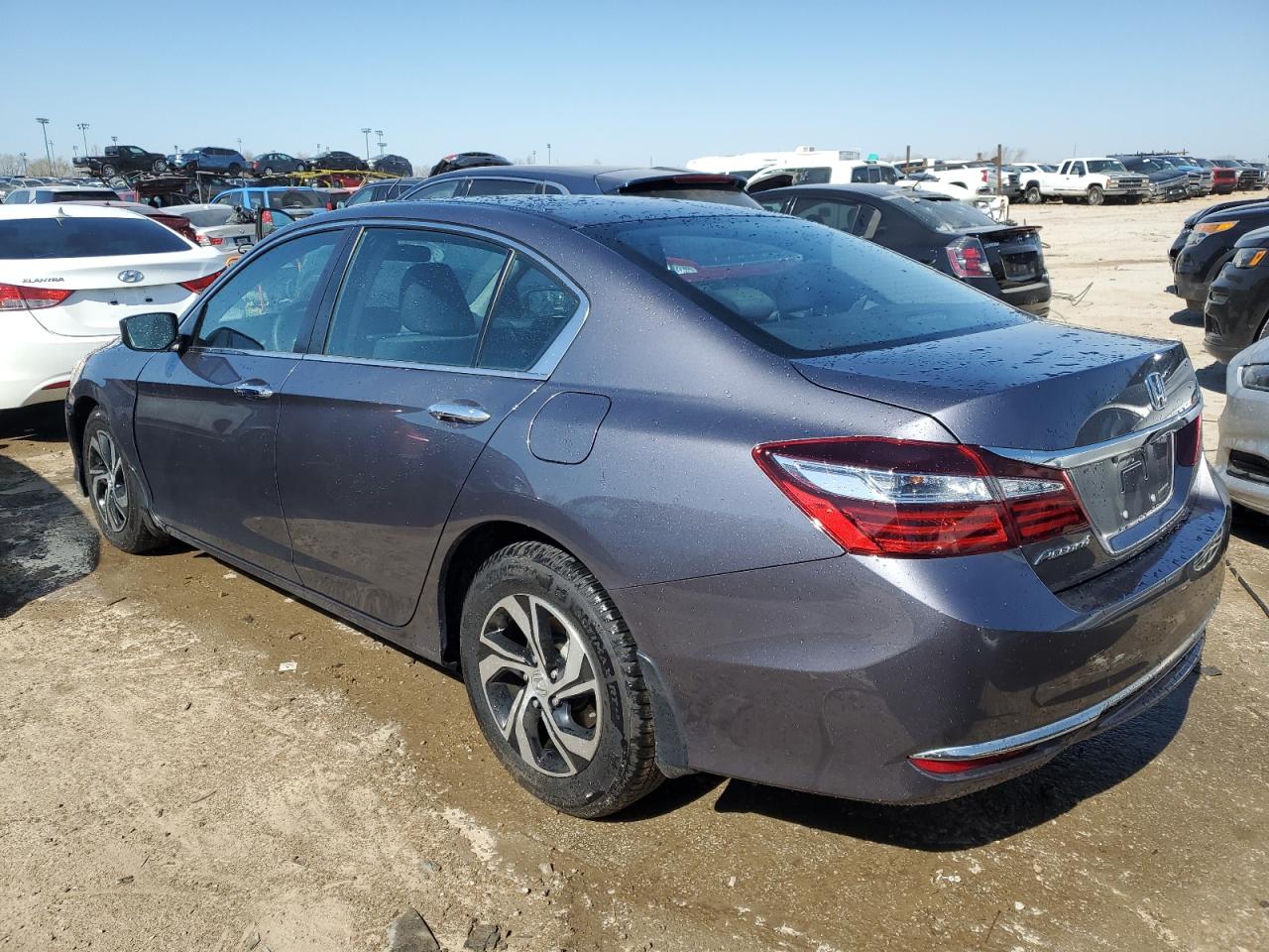 Photo 1 VIN: 1HGCR2F32GA045284 - HONDA ACCORD 