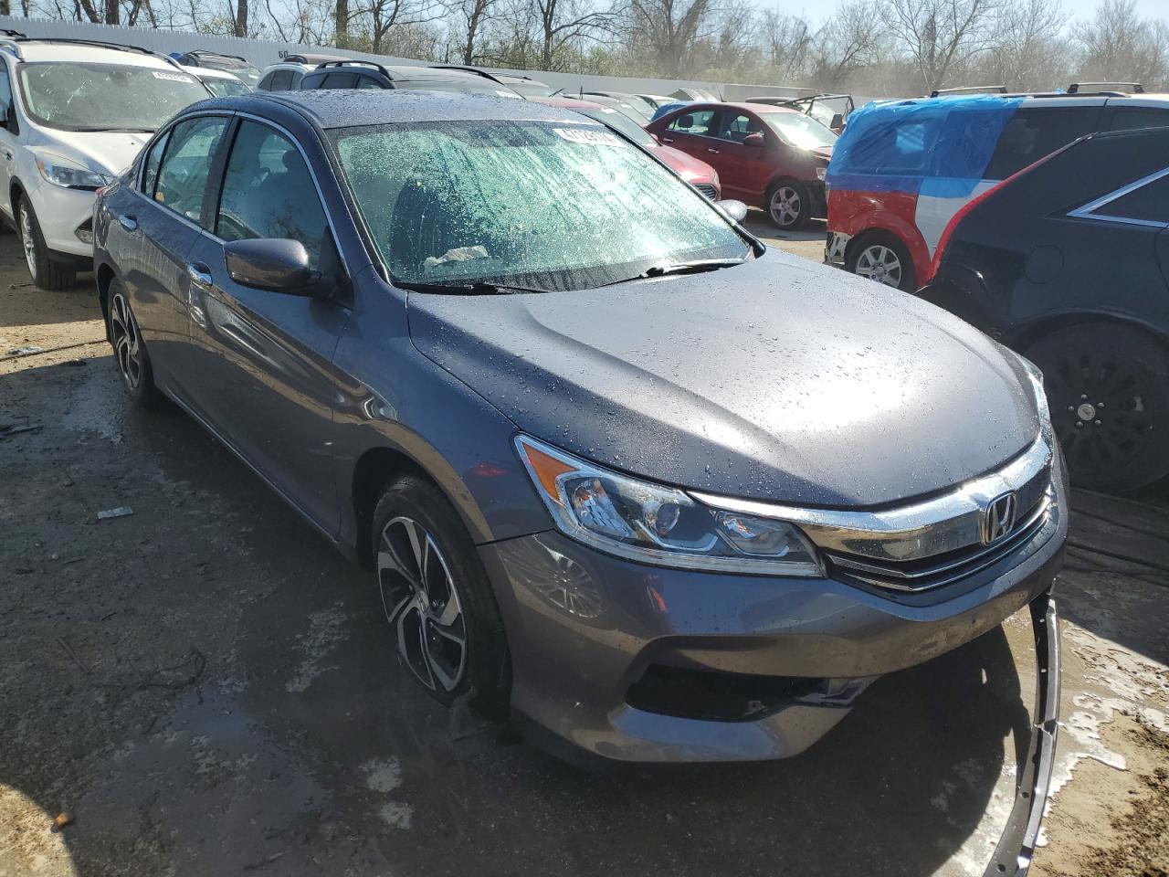 Photo 3 VIN: 1HGCR2F32GA045284 - HONDA ACCORD 