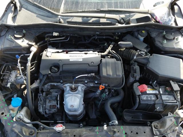 Photo 6 VIN: 1HGCR2F32GA057824 - HONDA ACCORD LX 