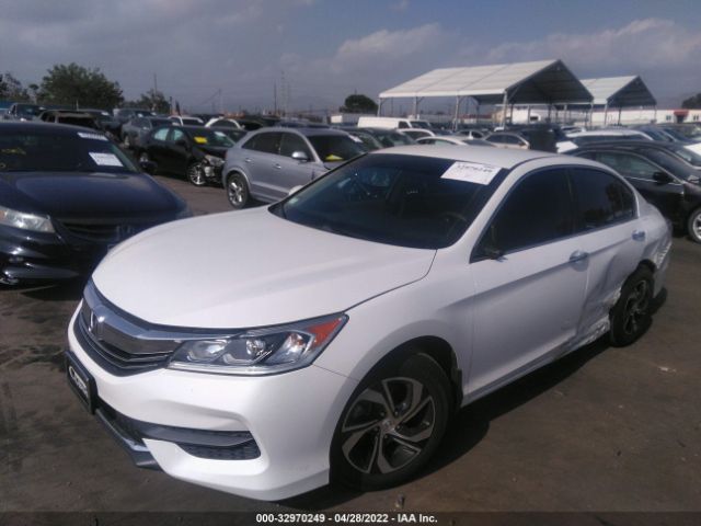 Photo 1 VIN: 1HGCR2F32GA105614 - HONDA ACCORD SEDAN 