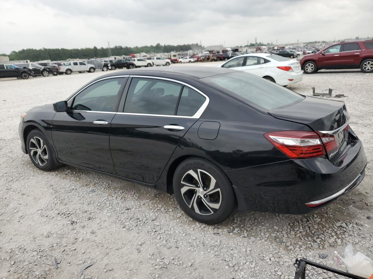 Photo 1 VIN: 1HGCR2F32GA126690 - HONDA ACCORD 