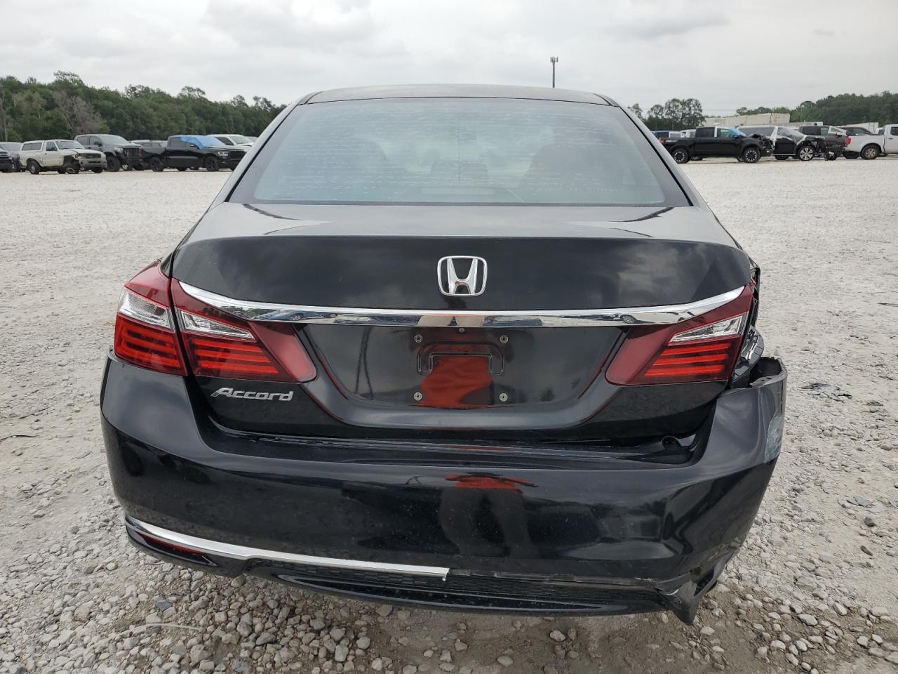 Photo 5 VIN: 1HGCR2F32GA126690 - HONDA ACCORD 