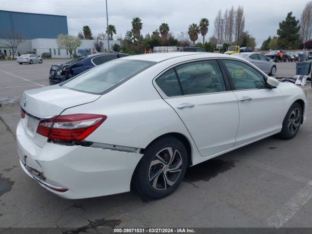 Photo 3 VIN: 1HGCR2F32GA134983 - HONDA ACCORD 