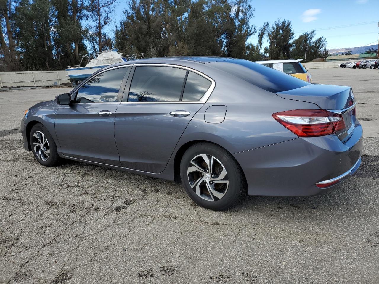 Photo 1 VIN: 1HGCR2F32GA191541 - HONDA ACCORD 