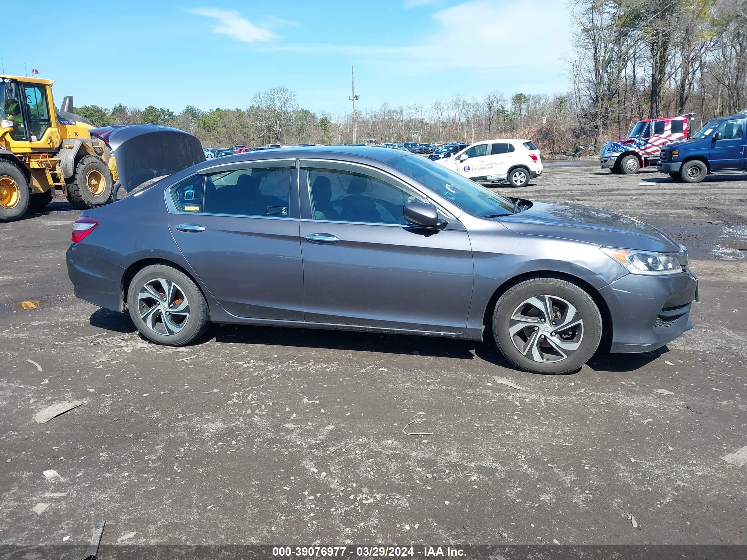 Photo 12 VIN: 1HGCR2F32GA217703 - HONDA ACCORD 