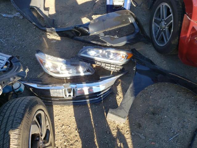 Photo 11 VIN: 1HGCR2F32GA222335 - HONDA ACCORD LX 