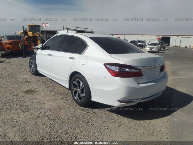 Photo 2 VIN: 1HGCR2F32GA246408 - HONDA ACCORD SEDAN 