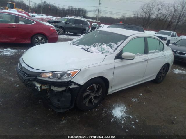 Photo 1 VIN: 1HGCR2F32GA247784 - HONDA ACCORD 