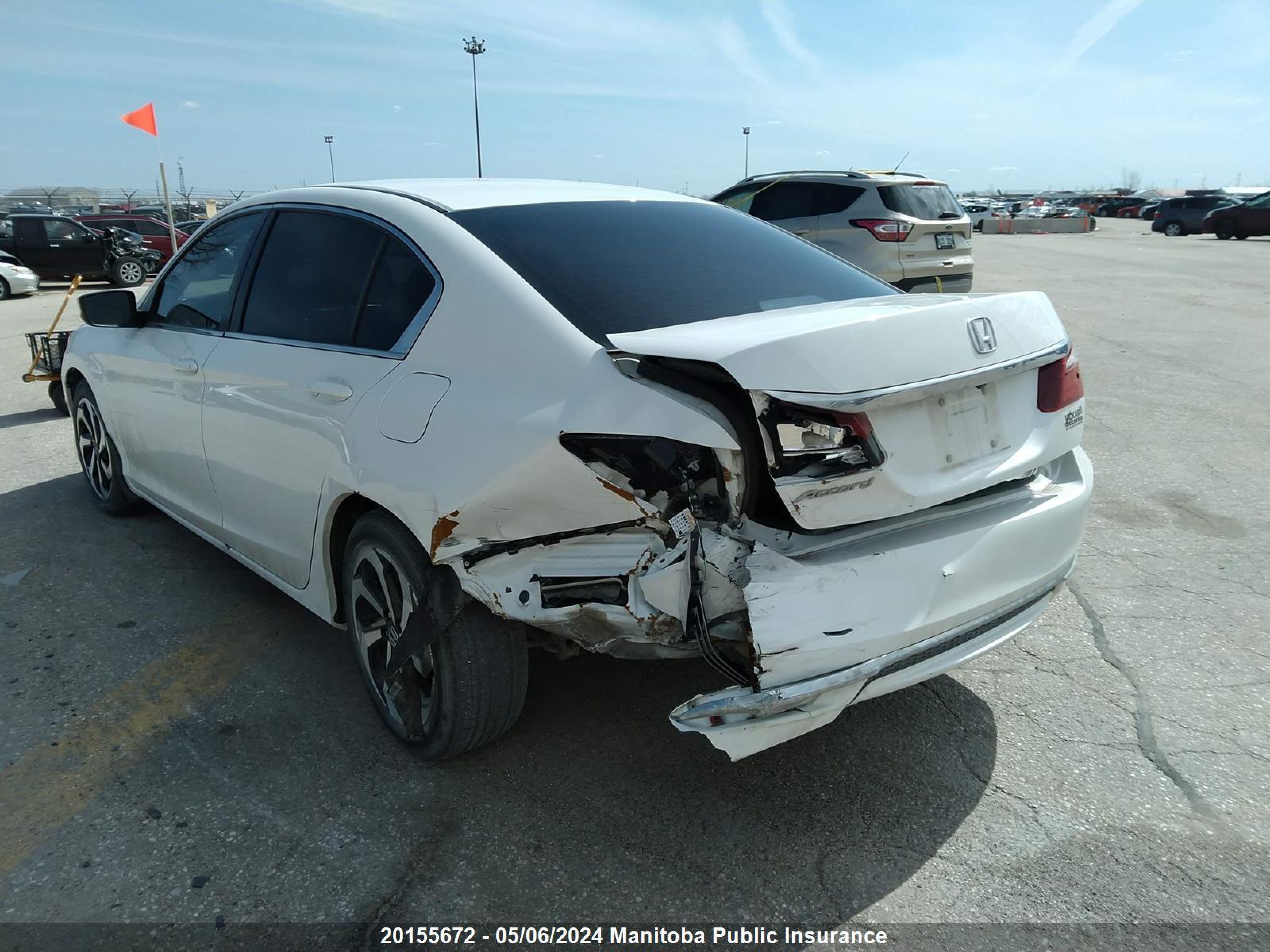 Photo 5 VIN: 1HGCR2F32GA803981 - HONDA ACCORD 