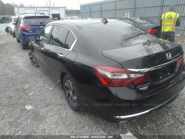 Photo 2 VIN: 1HGCR2F32HA041351 - HONDA ACCORD 