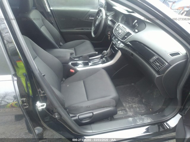 Photo 4 VIN: 1HGCR2F32HA041351 - HONDA ACCORD 