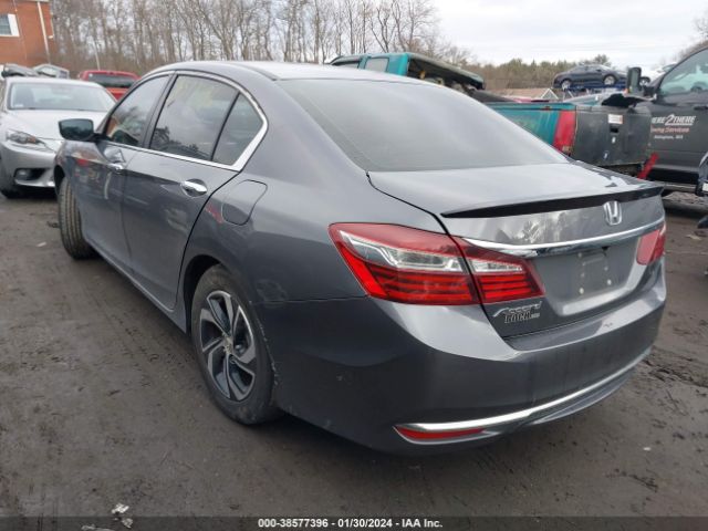 Photo 2 VIN: 1HGCR2F32HA045030 - HONDA ACCORD 