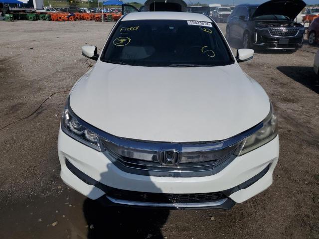 Photo 4 VIN: 1HGCR2F32HA047974 - HONDA ACCORD 