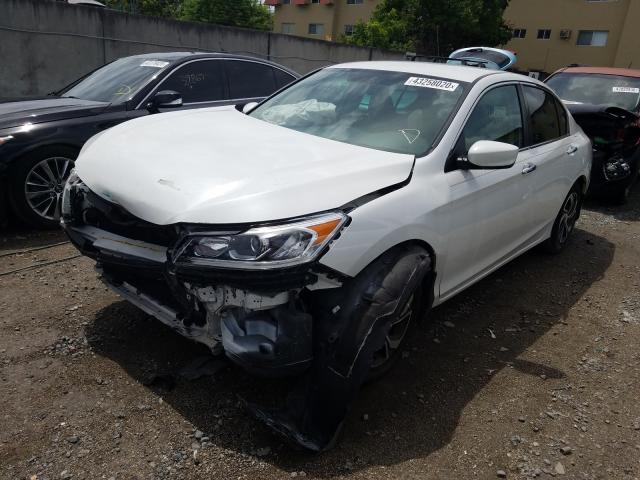 Photo 1 VIN: 1HGCR2F32HA060076 - HONDA ACCORD LX 