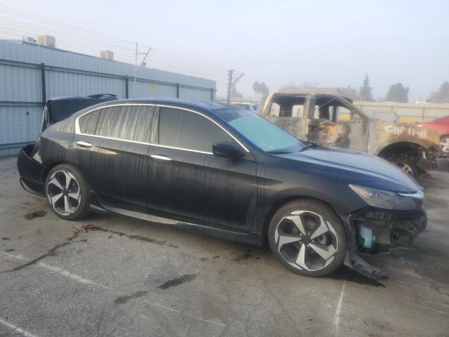 Photo 3 VIN: 1HGCR2F32HA062118 - HONDA ACCORD LX 