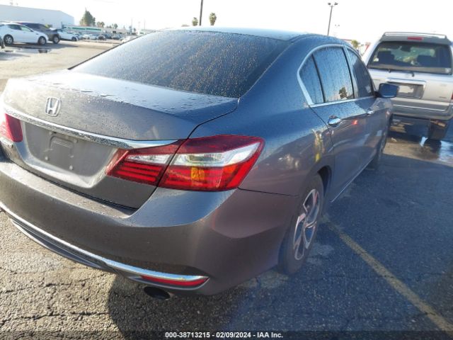 Photo 3 VIN: 1HGCR2F32HA072549 - HONDA ACCORD 