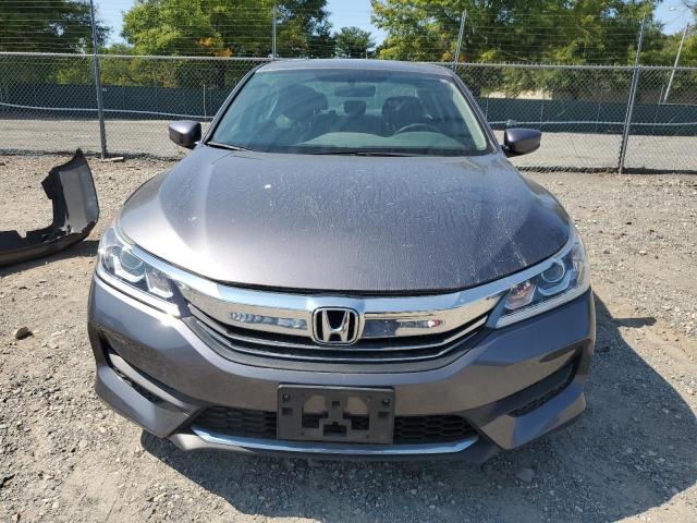 Photo 4 VIN: 1HGCR2F32HA114668 - HONDA ACCORD LX 