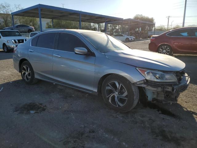 Photo 3 VIN: 1HGCR2F32HA152577 - HONDA ACCORD LX 