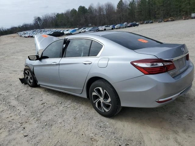 Photo 1 VIN: 1HGCR2F32HA153986 - HONDA ACCORD LX 