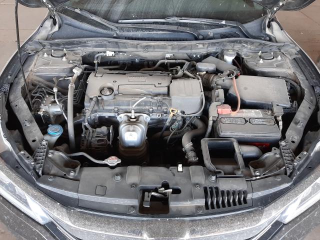 Photo 6 VIN: 1HGCR2F32HA154345 - HONDA ACCORD LX 