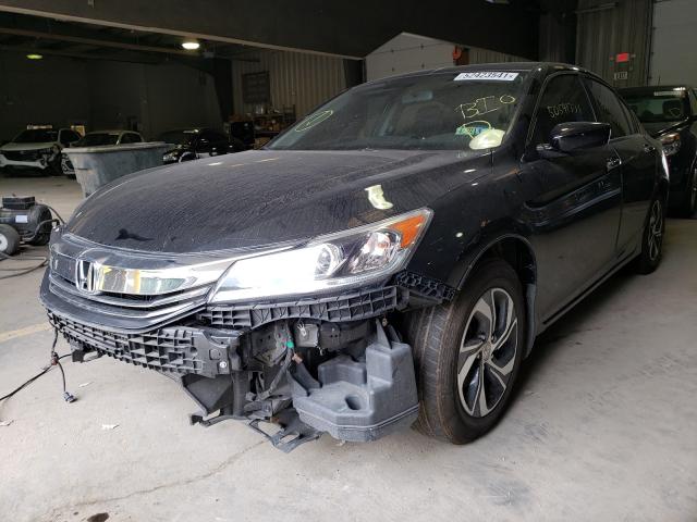 Photo 1 VIN: 1HGCR2F32HA156922 - HONDA ACCORD LX 