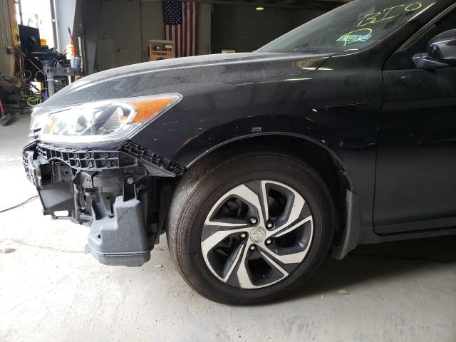 Photo 8 VIN: 1HGCR2F32HA156922 - HONDA ACCORD LX 