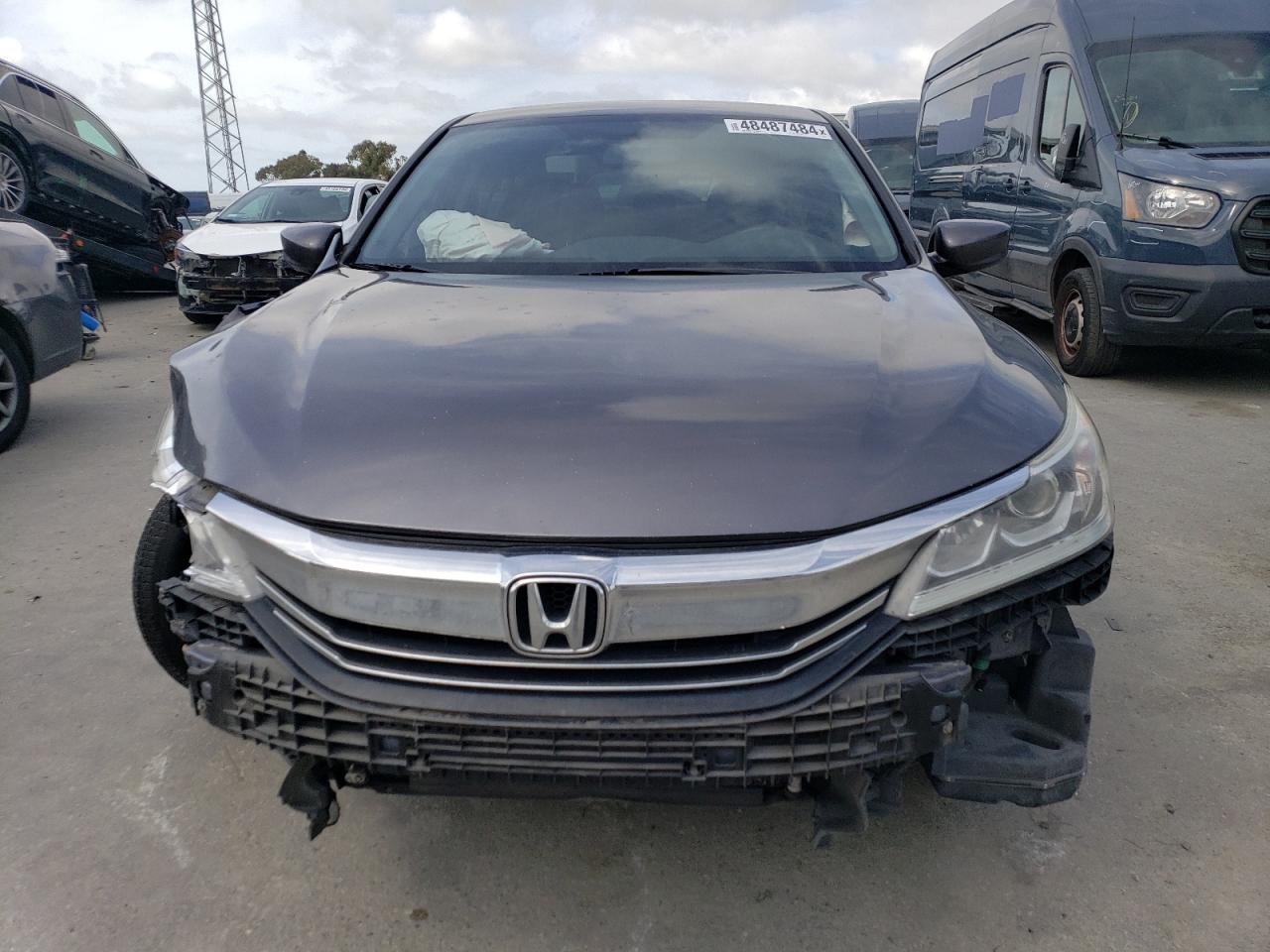 Photo 4 VIN: 1HGCR2F32HA175406 - HONDA ACCORD 