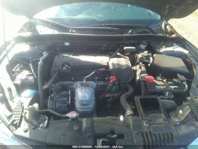 Photo 9 VIN: 1HGCR2F32HA175888 - HONDA ACCORD SEDAN 