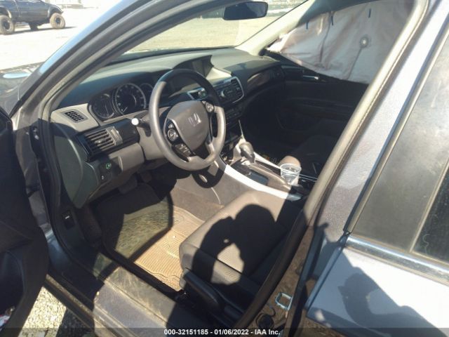 Photo 4 VIN: 1HGCR2F32HA226340 - HONDA ACCORD SEDAN 