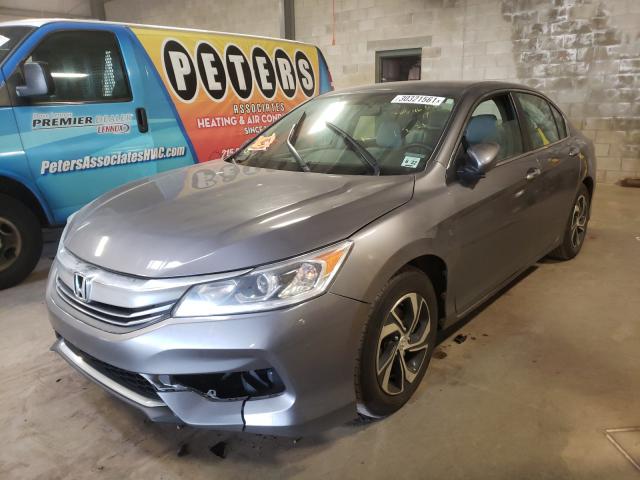 Photo 1 VIN: 1HGCR2F32HA233143 - HONDA ACCORD LX 