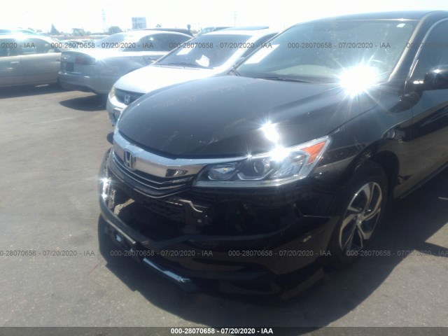 Photo 5 VIN: 1HGCR2F32HA246880 - HONDA ACCORD SEDAN 