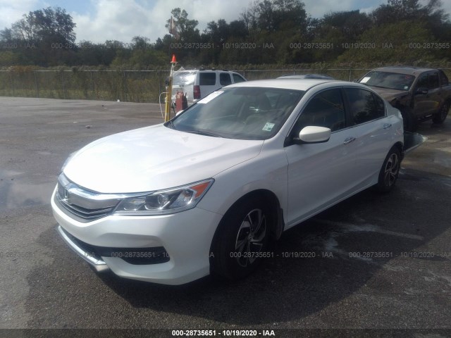 Photo 1 VIN: 1HGCR2F32HA263792 - HONDA ACCORD SEDAN 