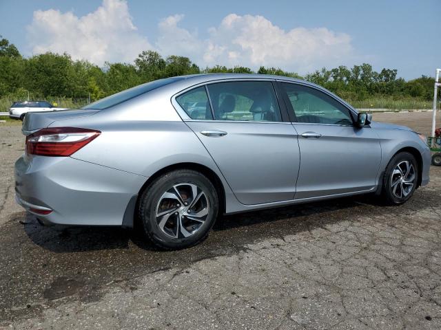 Photo 2 VIN: 1HGCR2F32HA273142 - HONDA ACCORD LX 