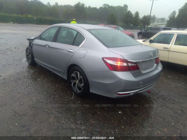 Photo 2 VIN: 1HGCR2F32HA279314 - HONDA ACCORD SEDAN 