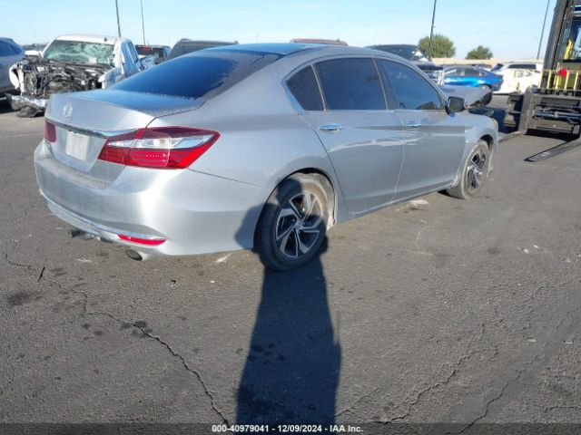 Photo 3 VIN: 1HGCR2F32HA289504 - HONDA ACCORD 