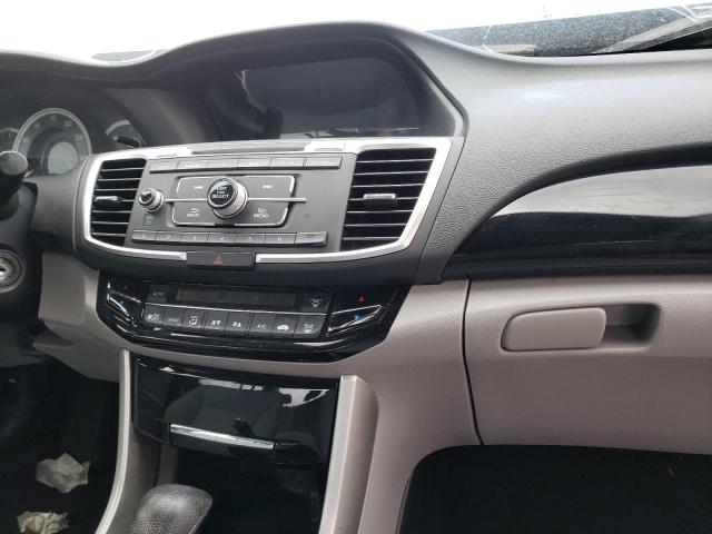 Photo 8 VIN: 1HGCR2F32HA294296 - HONDA ACCORD LX 