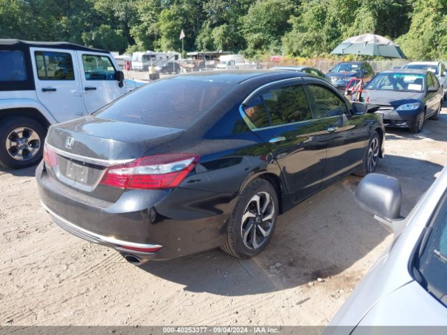 Photo 3 VIN: 1HGCR2F32HA299532 - HONDA ACCORD 