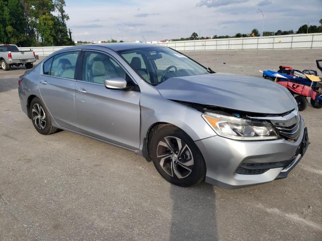 Photo 3 VIN: 1HGCR2F32HA302932 - HONDA ACCORD LX 