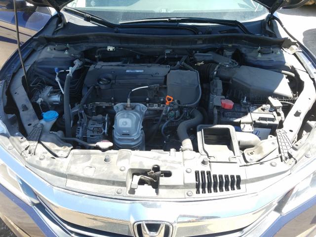 Photo 6 VIN: 1HGCR2F32HA304356 - HONDA ACCORD LX 