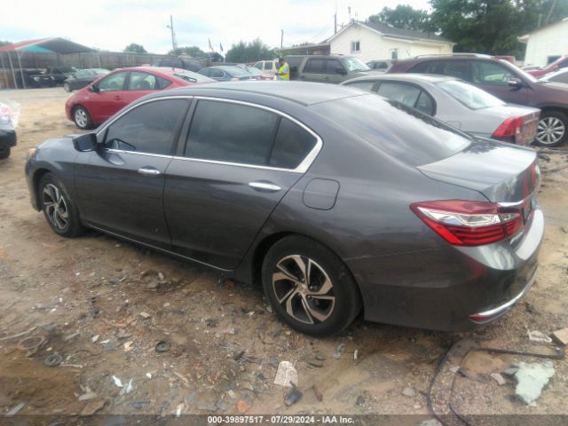 Photo 2 VIN: 1HGCR2F32HA305409 - HONDA ACCORD 