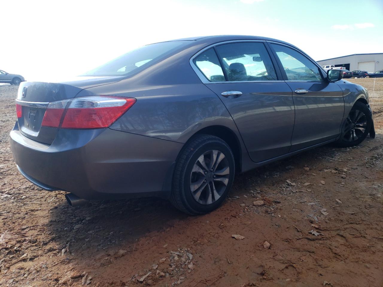 Photo 2 VIN: 1HGCR2F33DA004870 - HONDA ACCORD 