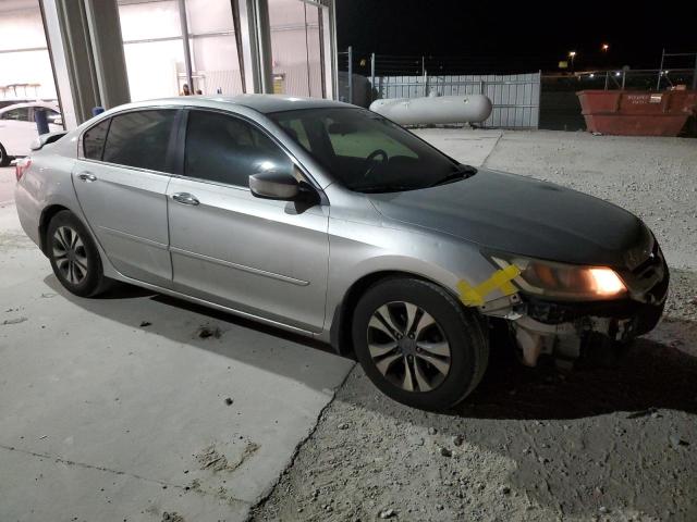 Photo 3 VIN: 1HGCR2F33DA011382 - HONDA ACCORD LX 