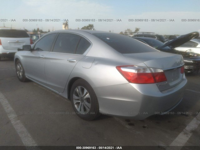 Photo 2 VIN: 1HGCR2F33DA020342 - HONDA ACCORD SDN 