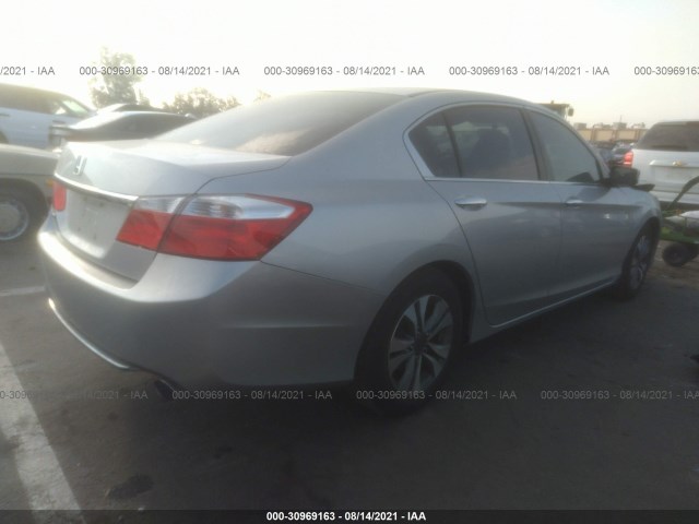 Photo 3 VIN: 1HGCR2F33DA020342 - HONDA ACCORD SDN 