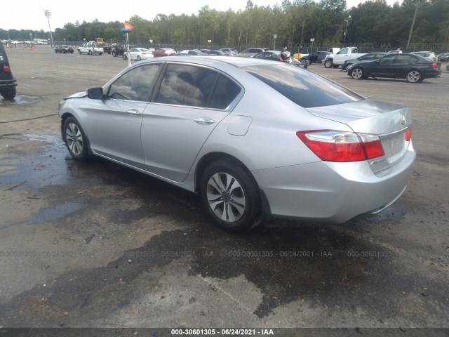 Photo 2 VIN: 1HGCR2F33DA032782 - HONDA ACCORD SDN 