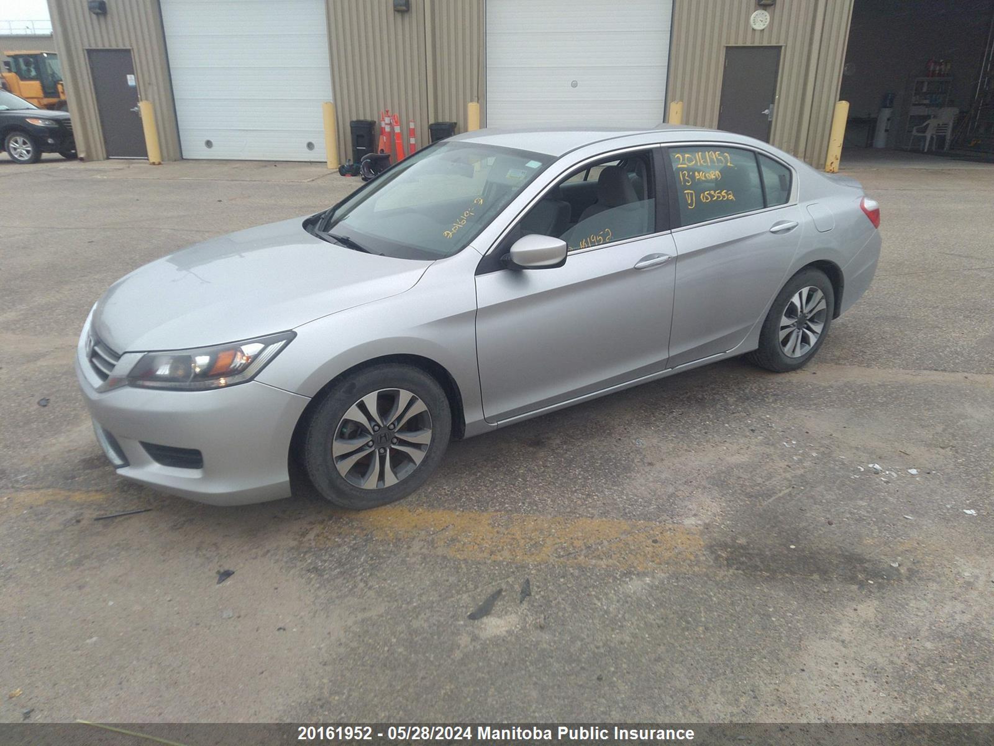 Photo 1 VIN: 1HGCR2F33DA053552 - HONDA ACCORD 