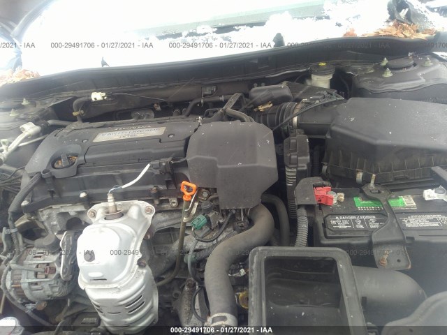 Photo 9 VIN: 1HGCR2F33DA080816 - HONDA ACCORD SDN 