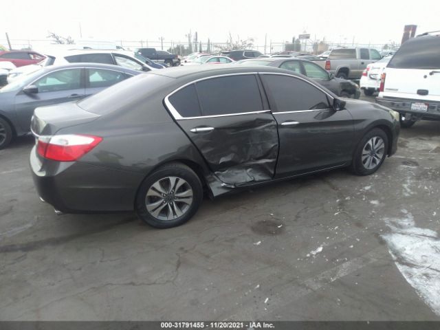 Photo 3 VIN: 1HGCR2F33DA082517 - HONDA ACCORD SDN 